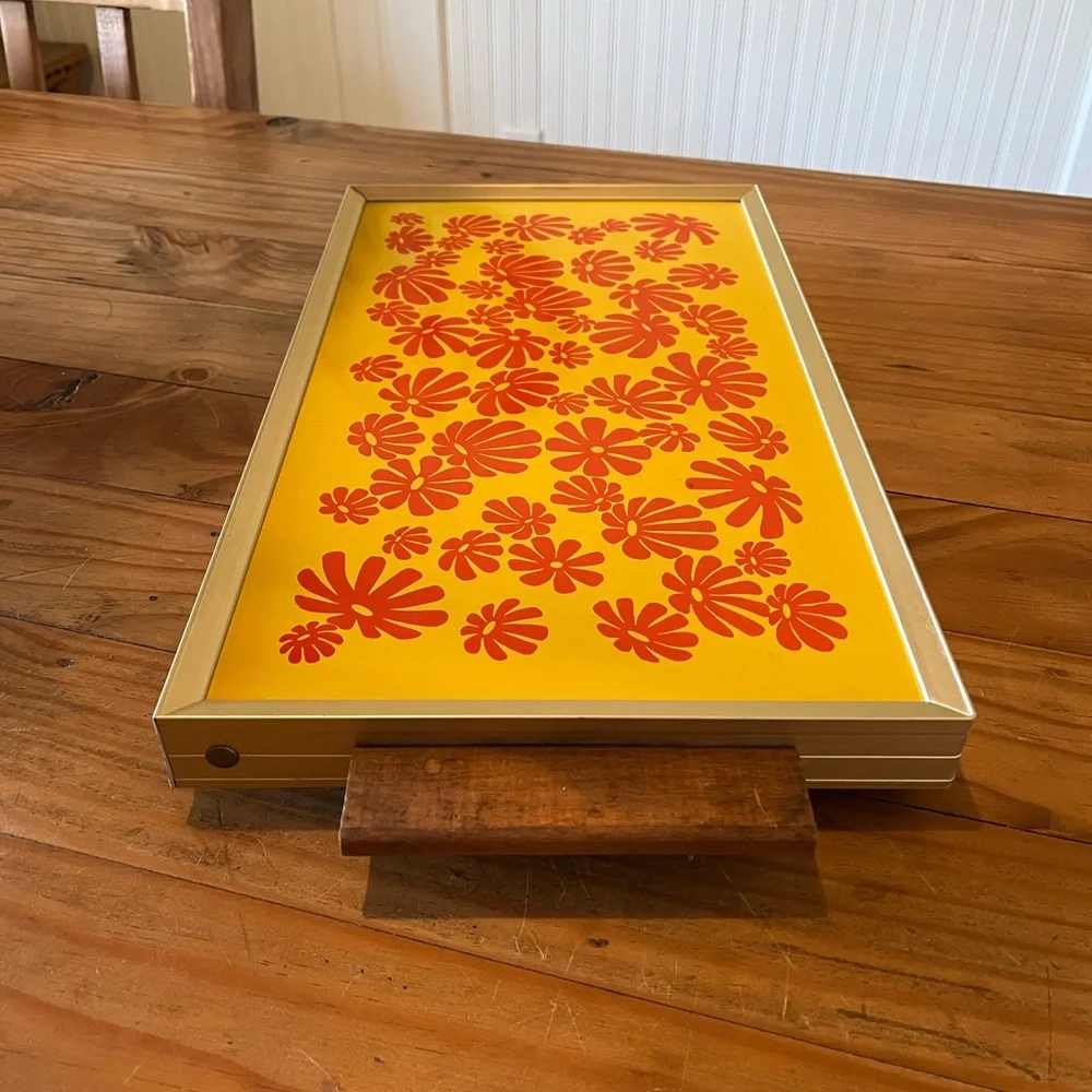 Vintage Cornwall Hot Electric Tray 60’s-70’s Floral Pattern - Picture 2 of 16